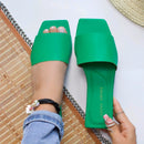 Sandalia Plana en Colores Variados - Estilo y Comodidad