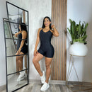 Enterizo Corto con Tiras Ajustables para Mujer - Estilo Fresco y Juvenil