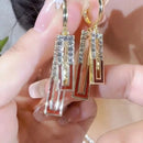Pendientes de Zirconia y Aleación de Cobre para Mujer