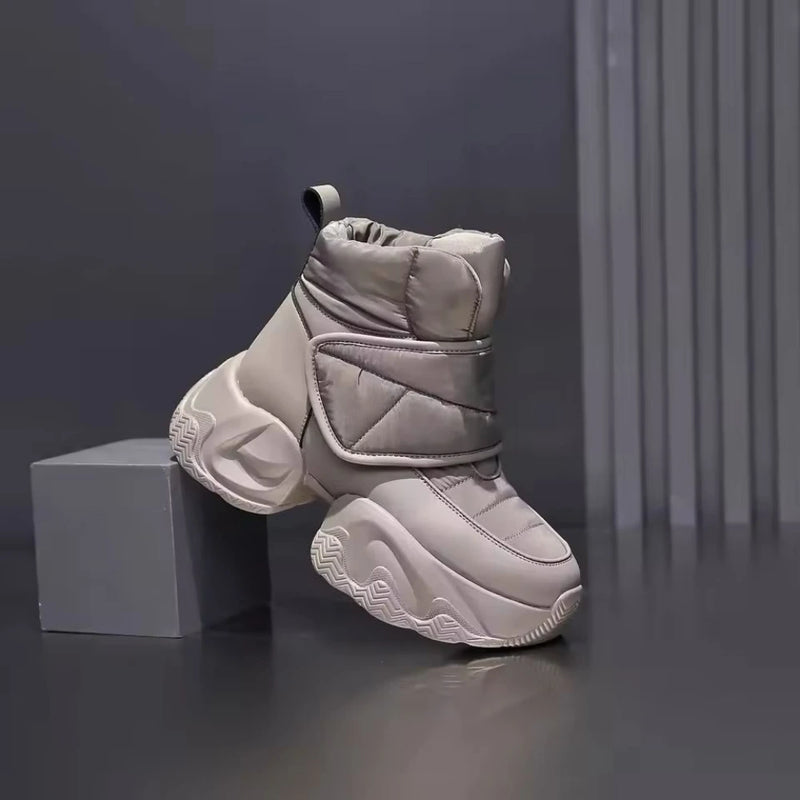 Botas Chelsea Femininas de Salto Médio para Uso Urbano