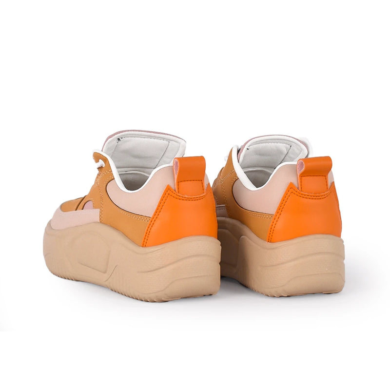 Zapatilla Deportivo Love: Ligereza y Confort para tu Rutina