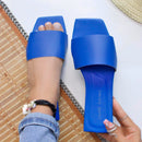 Sandalia Plana en Colores Variados - Estilo y Comodidad