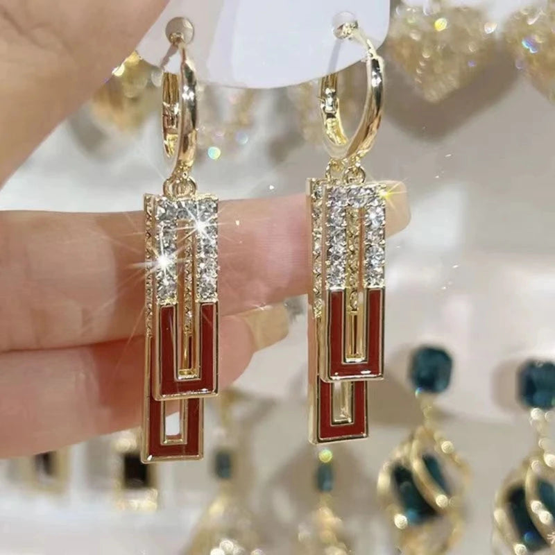 Pendientes de Zirconia y Aleación de Cobre para Mujer