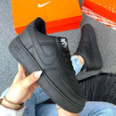 Nike Air Force One Clásico: Comodidad y Estilo Urbano