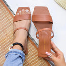 Sandalia Plana Textil/Sintético en Variedad de Colores