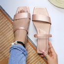 Sandalia Plana Textil/Sintético en Variedad de Colores