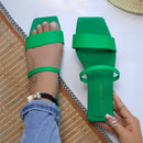 Sandalia Plana Textil/Sintético en Variedad de Colores