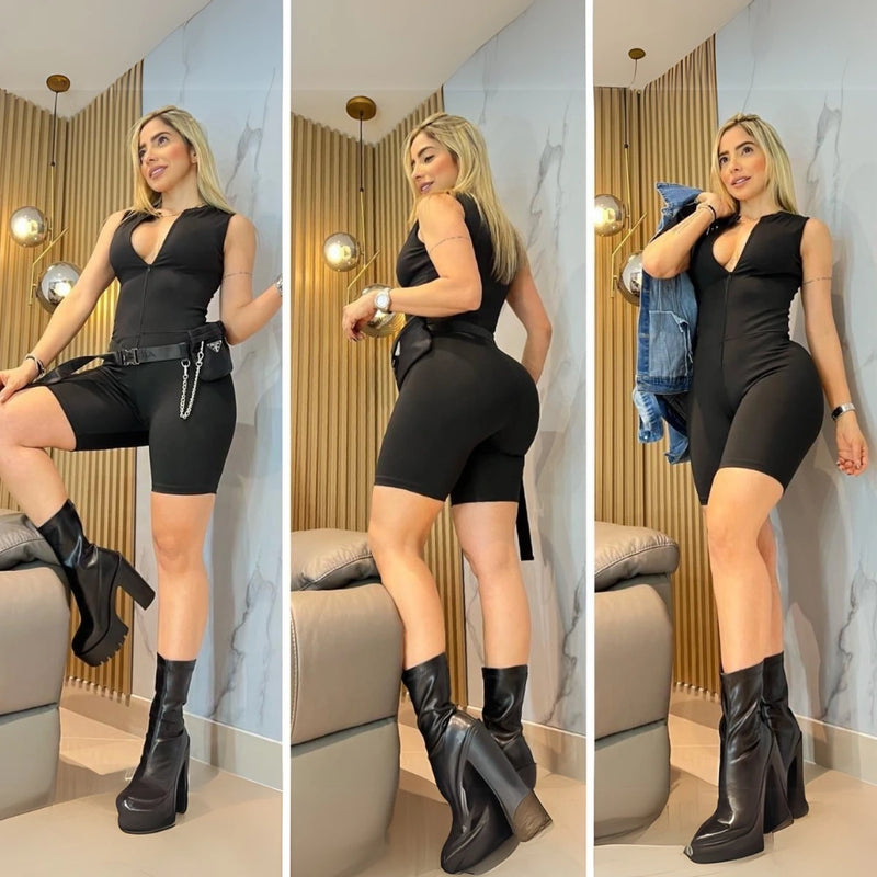Enterizo Modelador Corto con Cierre y Cuello Alzado en Negro