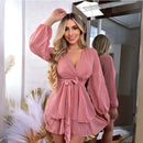 Vestido Corto de Seda con Manga Larga y Cinturón – Estilo Versátil