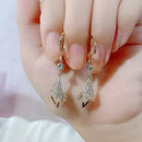 Aretes Tridimensionales con Cristales de Circón en Acero