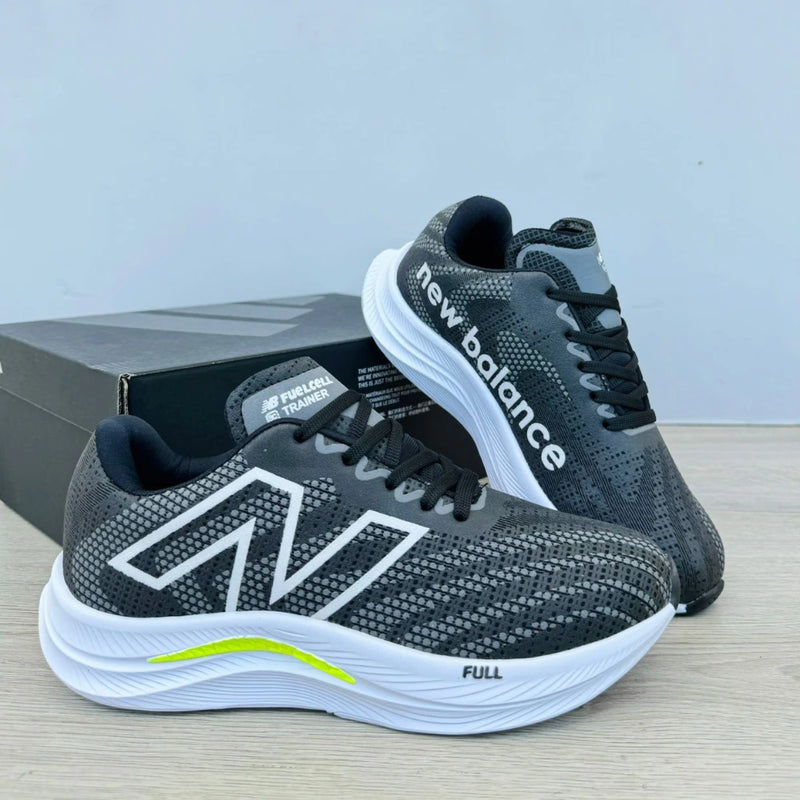 Zapatillas New Balance FuelCell: Comodidad y Estilo Unisex