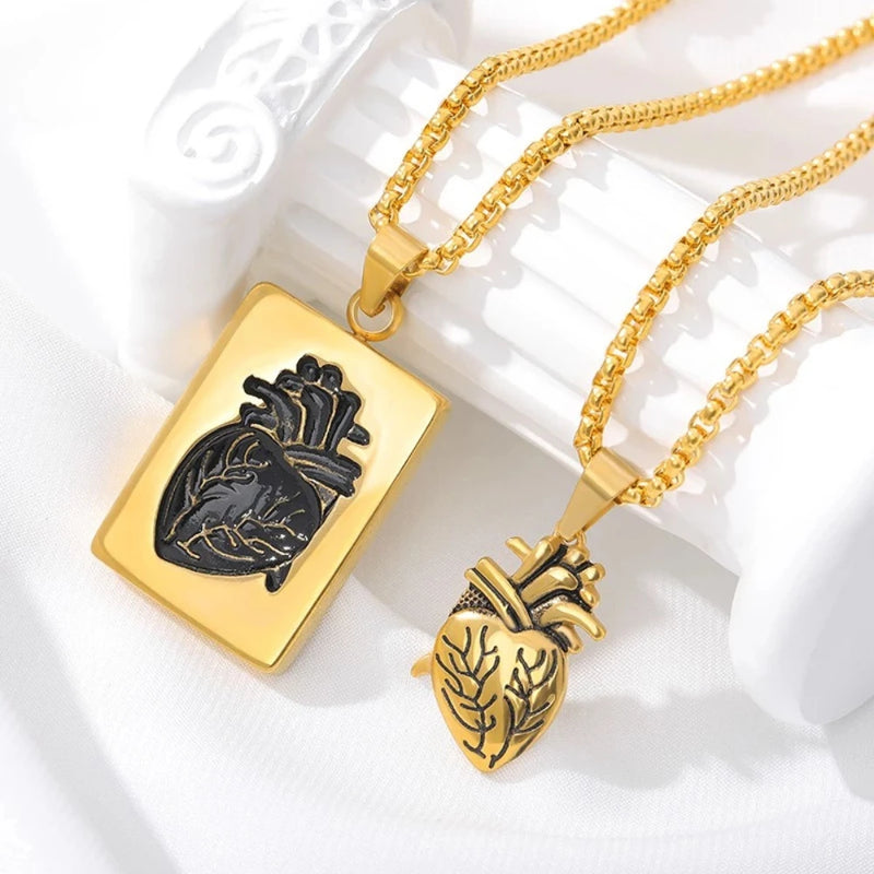 Collar Unisex Corazón de Oro en Acero Inoxidable, Regalo Ideal