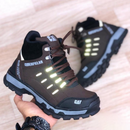 Bota de Seguridad Reflectiva CAT Work - con Suela Antideslizante