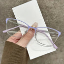 Monturas Metálicas Vintage Cuadradas con Detalles en Negro y Dorado