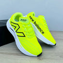 Zapatillas New Balance FuelCell: Comodidad y Estilo Unisex