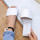 Sandalia Plana en Colores Variados - Estilo y Comodidad