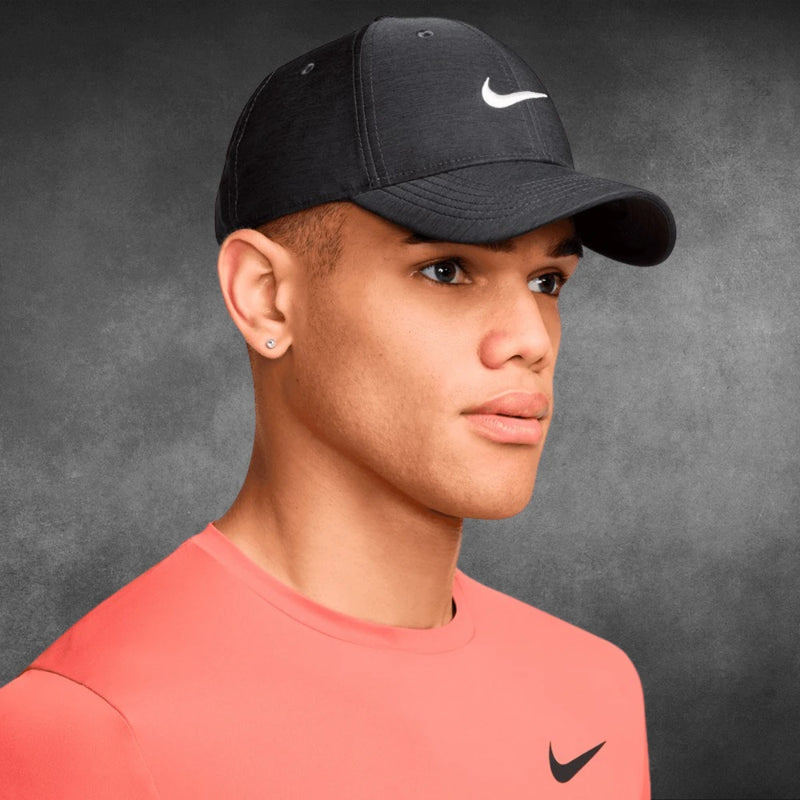 Gorra Nike Dri Fit Rise - Negro, Ideal para Actividades Diarias