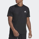 Camiseta Deportiva Adidas - Libertad y Comodidad en Cada Movimiento