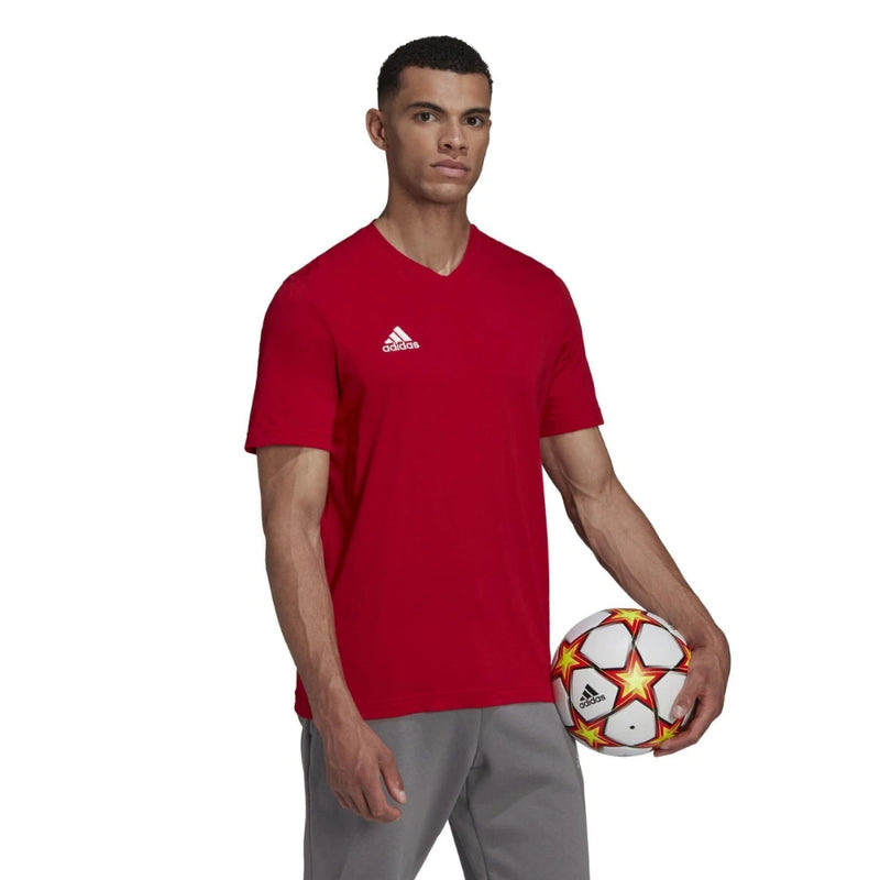 Camiseta Deportiva Adidas - Libertad y Comodidad en Cada Movimiento