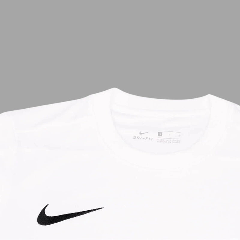 Camiseta Deportiva Nike Dri-FIT para Hombre - Variedad de Colores