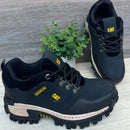 Botas Caterpillar Corte Medio: Robustez y Estilo Aventurero