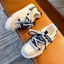 Tenis Casual Antideslizante para Mujer en Cuero de Gamuza