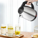 Jarra Hervidor Eléctrico Scarlet 2L: Agua Caliente en Minutos