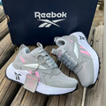 Tenis Kids Deportivo Reebok - Comodidad y Diversión para Niños